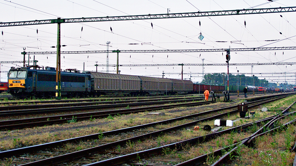 V63 - 012 Dombóvár (2011.05.31).