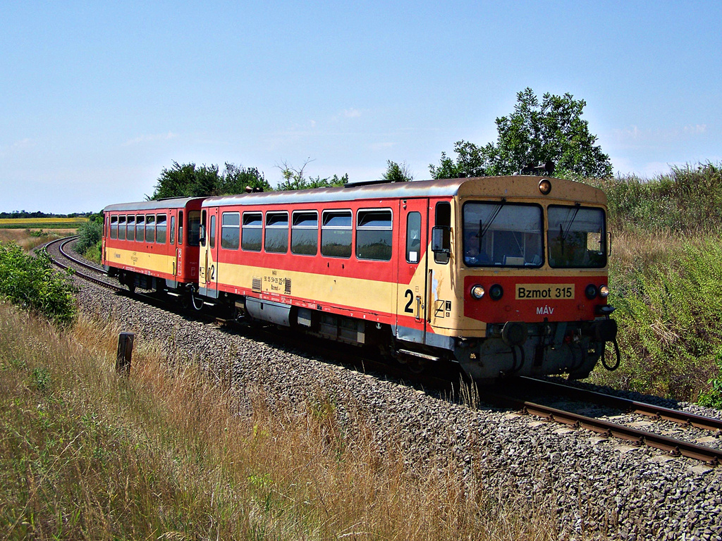 Bzmot - 315 Pusztaszabolcs (2011.07.11)02