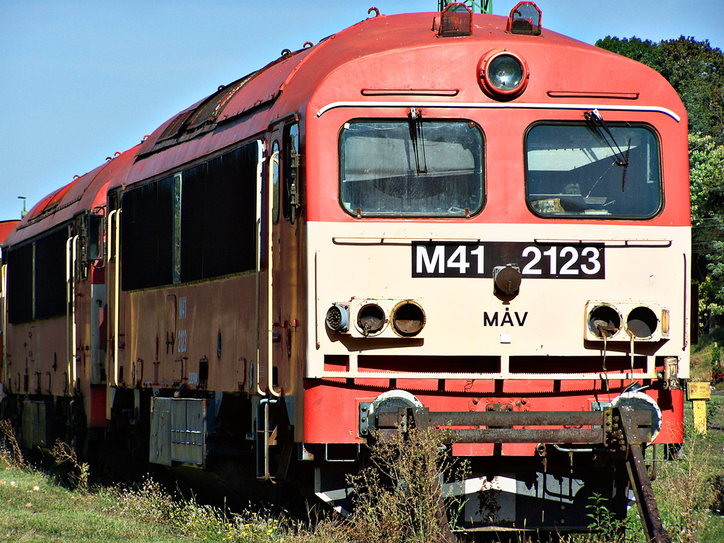 M41 - 2123 Dombóvár (2011.09.10).