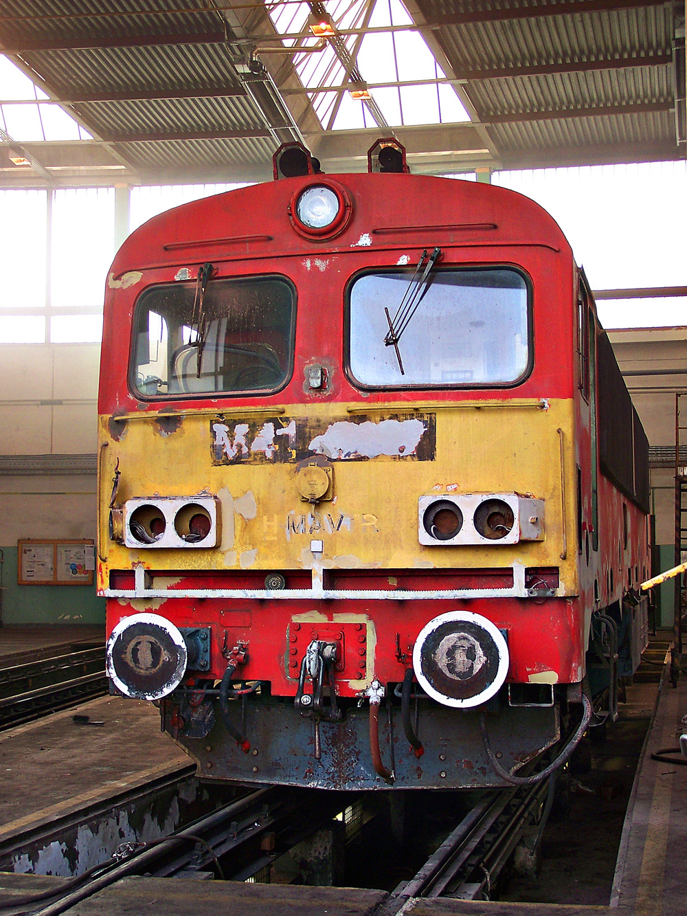 M41 - 2167 Miskolc (2011.10.29).