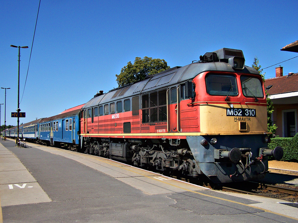 M62 - 310 Tapolca (2011.08.18).02.