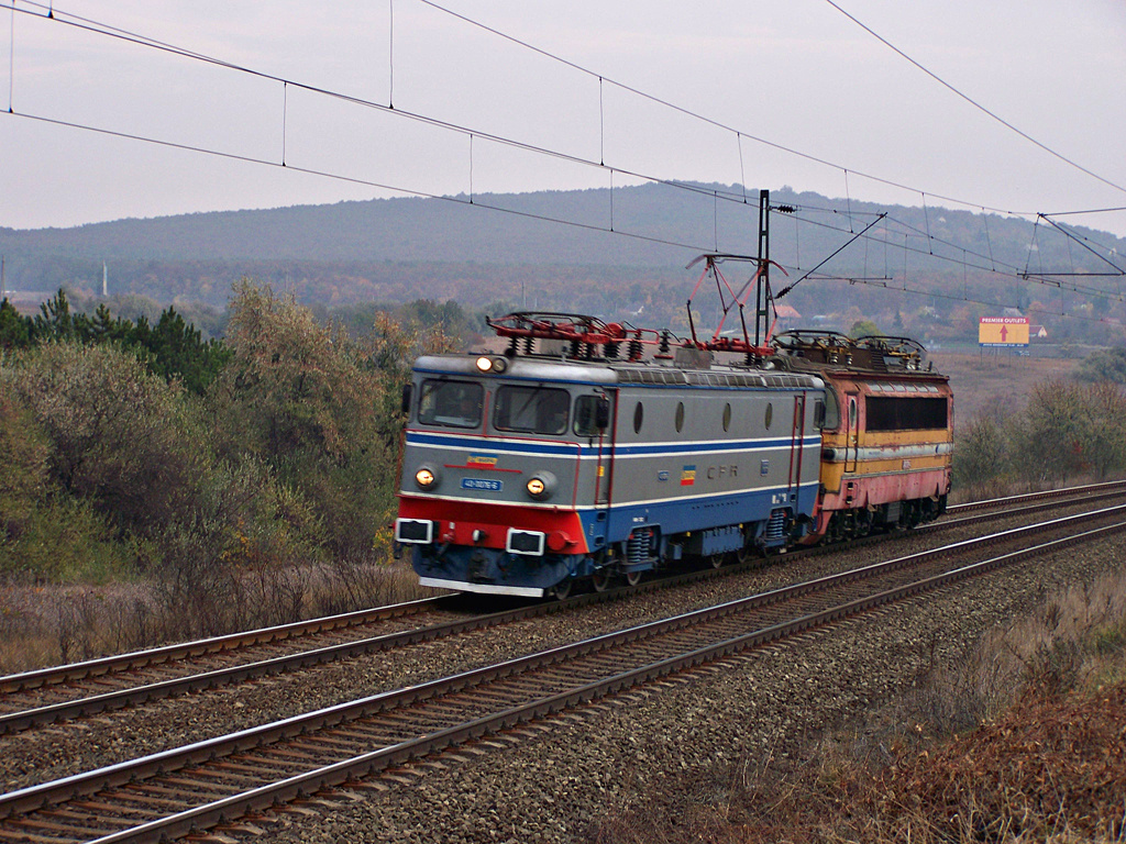 400 076 - 6 + 240 079 - 4 Biatorbágy (2011.11.04).