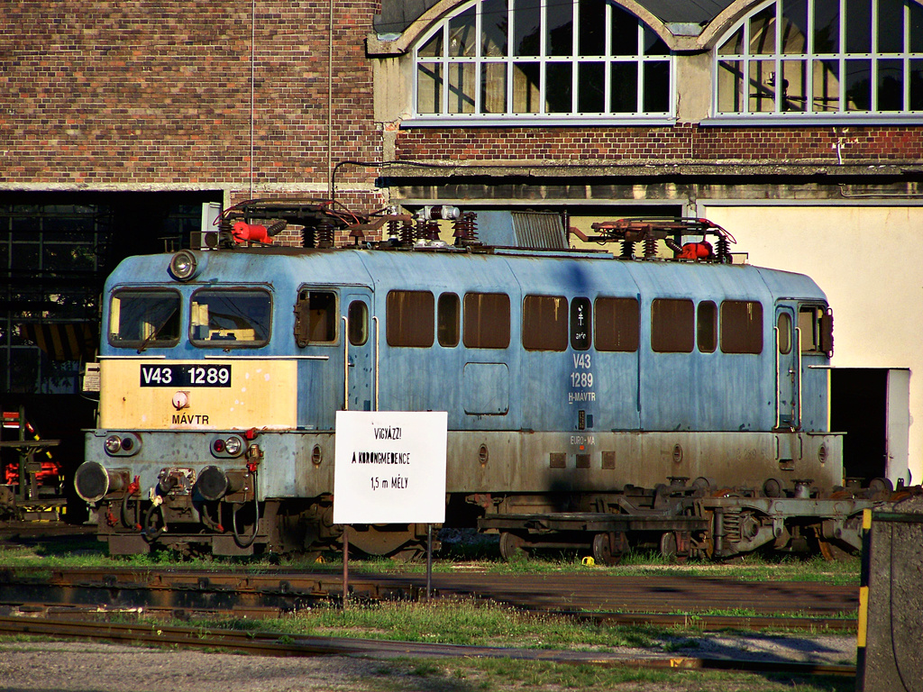 V43 - 1289 Székesfehérvár (2011.08.18).