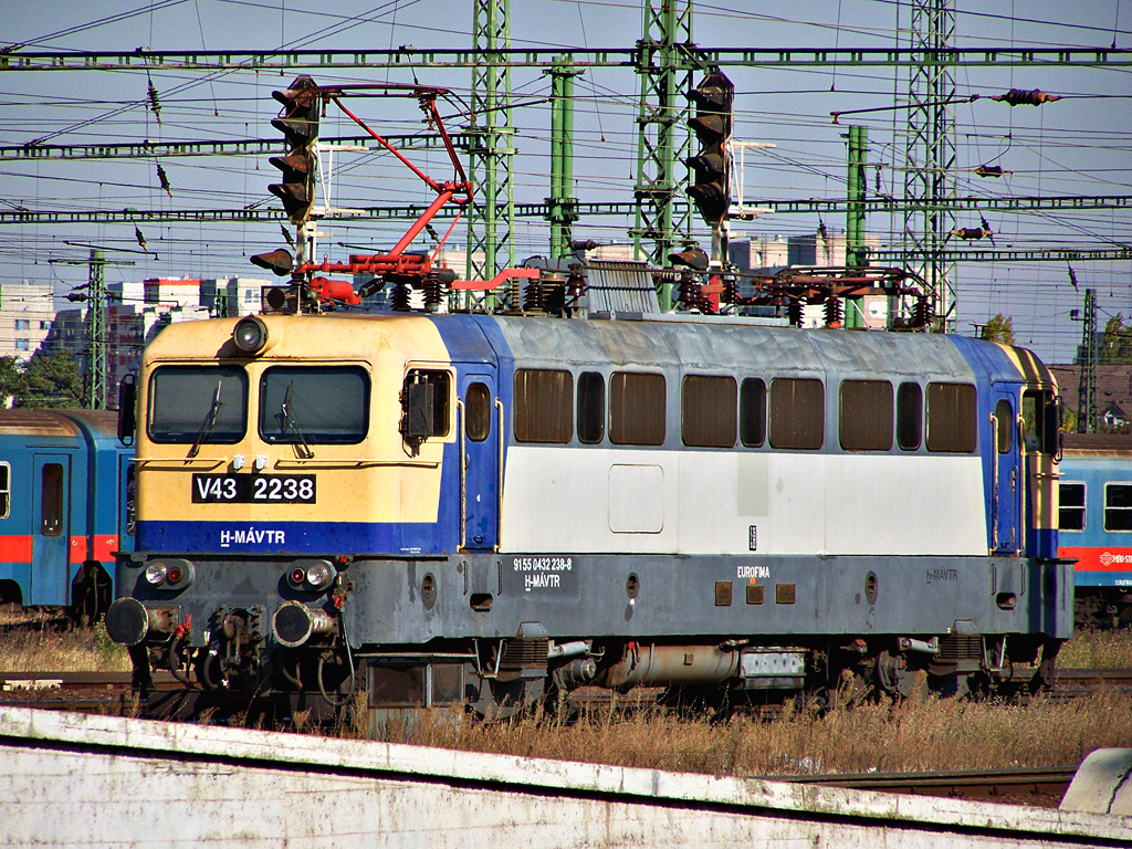 V43 - 2238 Szolnok (2011.10.15).