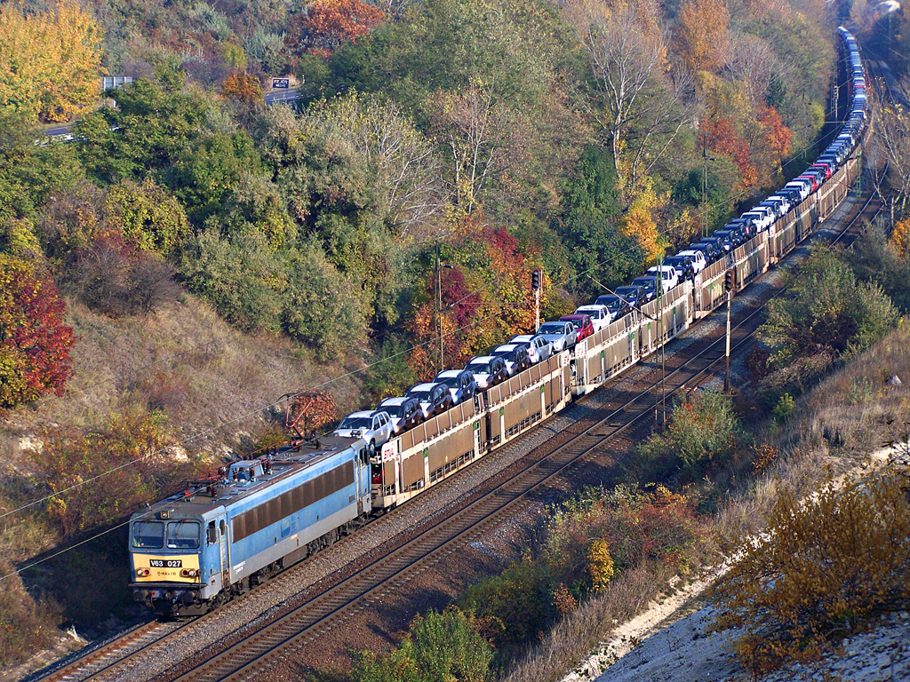 V63 - 027 Szár (2011.11.02).