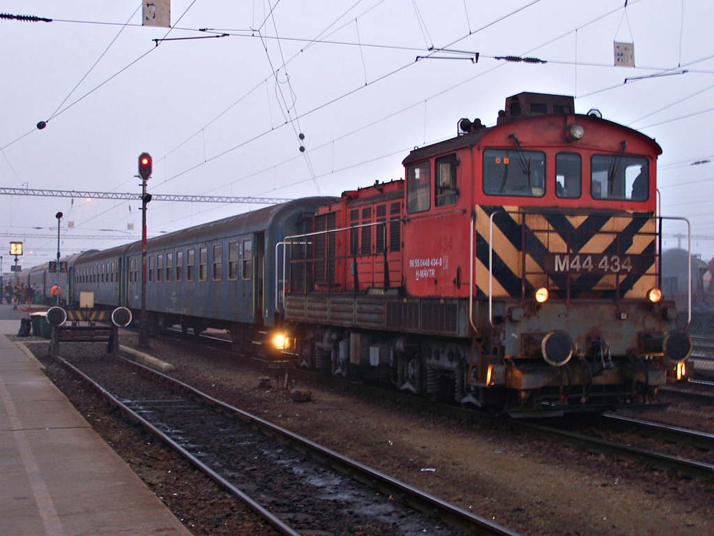 M44 - 434 Dombóvár (2011.11.28).