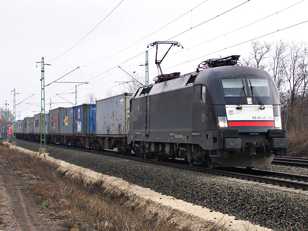 ES 64 U2 - 069 Törökbálint (2011.12.30).