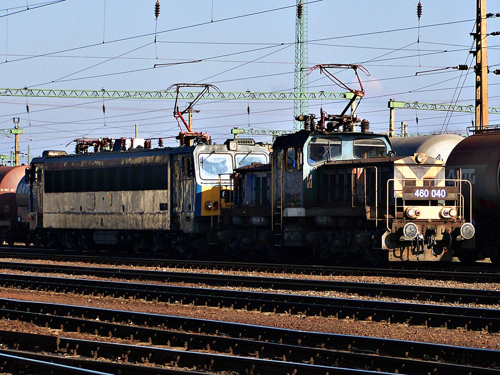 460 040 + 630 013 Dombóvár (2012.01.25).