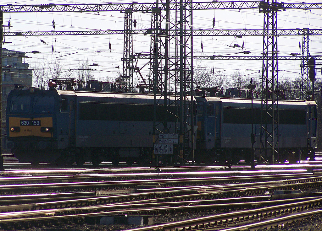 630 153 + 630 030 Kelenföld (2012.01.07)