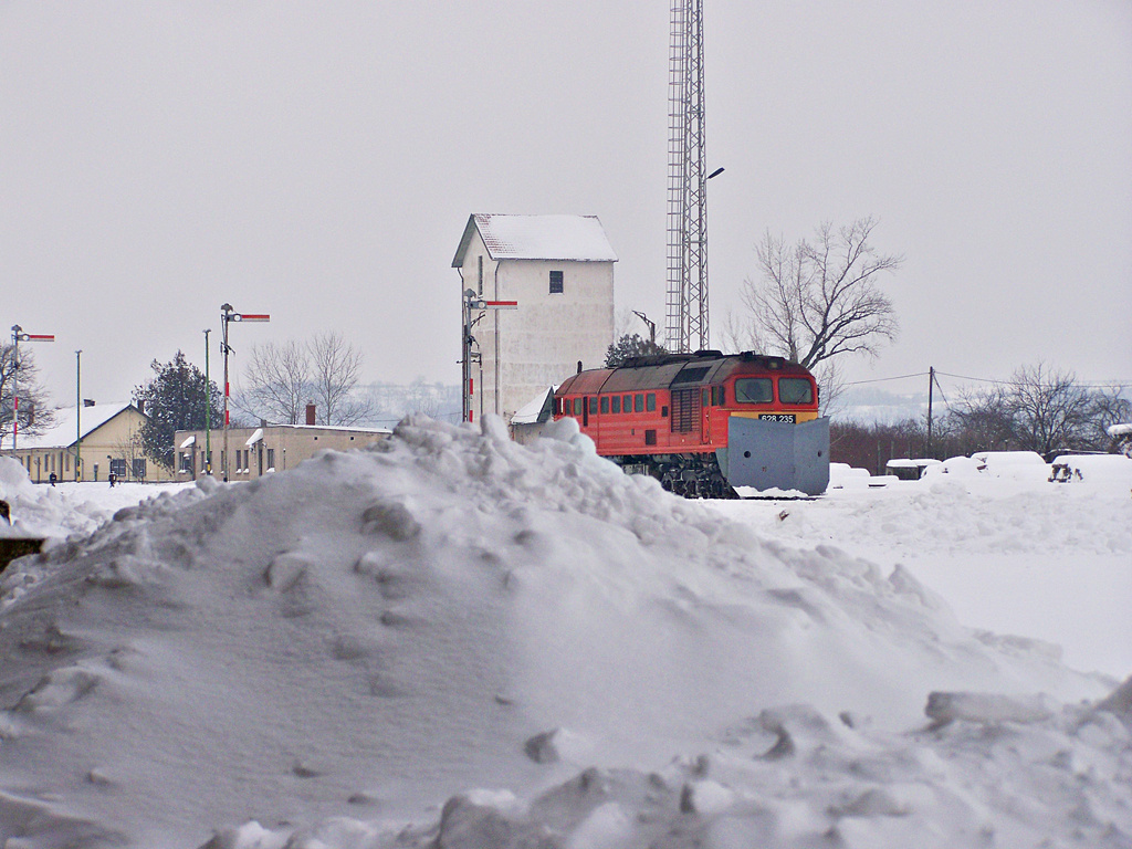 628 235 Bátaszék (2012.02.07)04