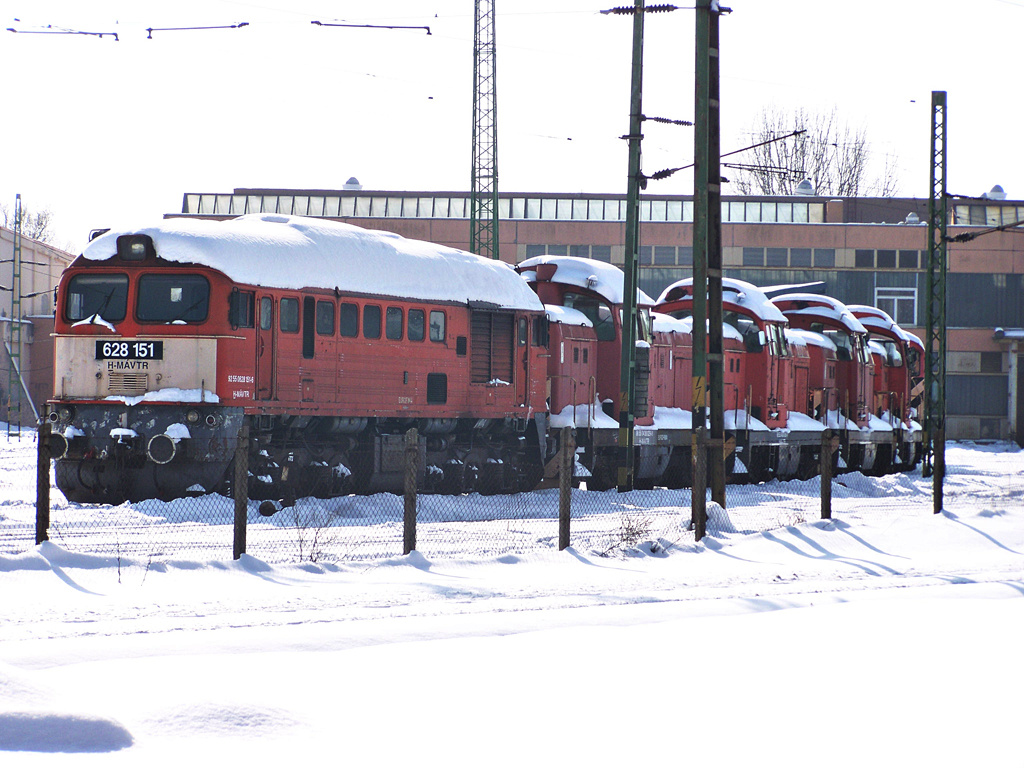 628 151 Dombóvár (2012.02.14).