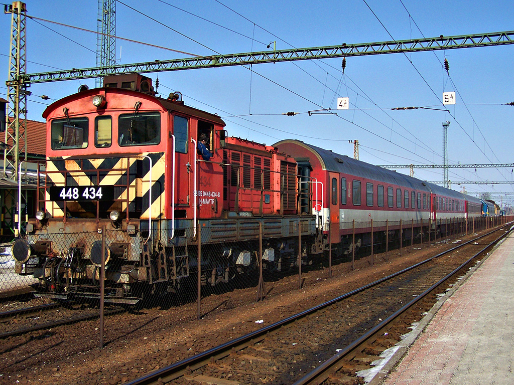 448 434 Dombóvár (2012.02.21).