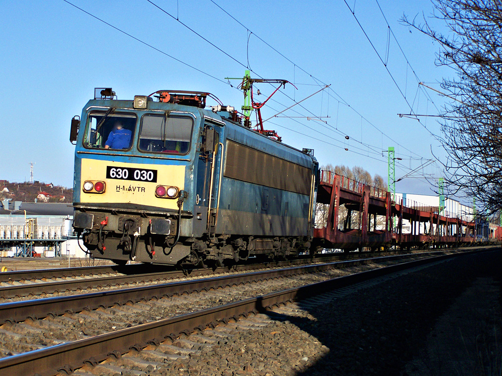 630 030 Törökbálint (2012.03.03).