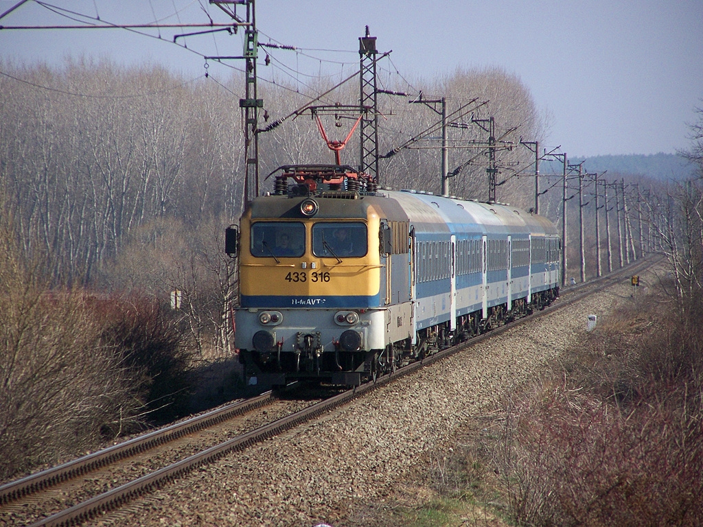 433 316 Dombóvár (2012.03.16)