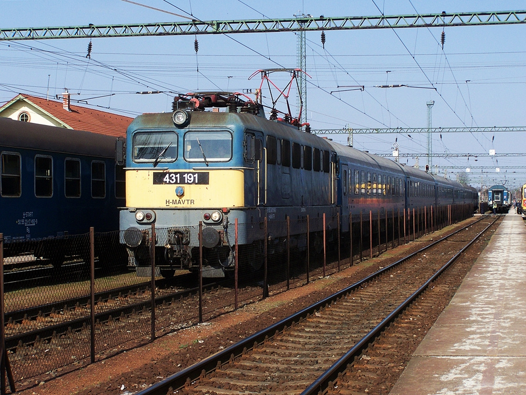 431 191 Dombóvár (2012.03.20).