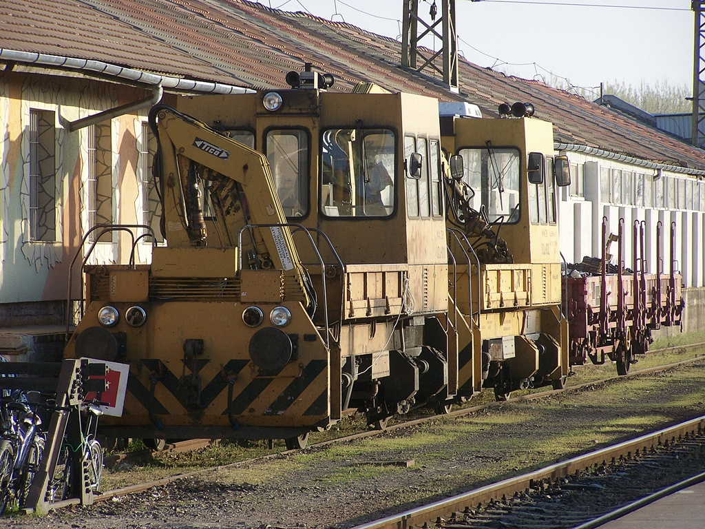 UDJ - 010 + UDJ - 002 Dombóvár (2012.03.28)