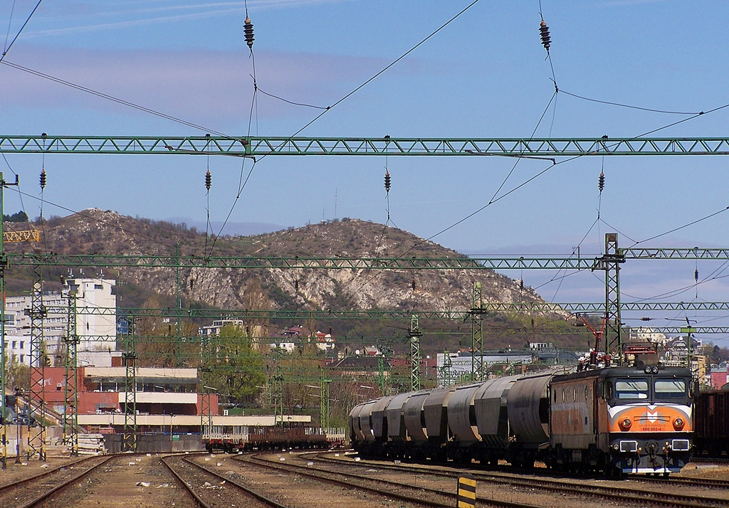 600 002 - 4 Kelenföld (2012.04.02)01