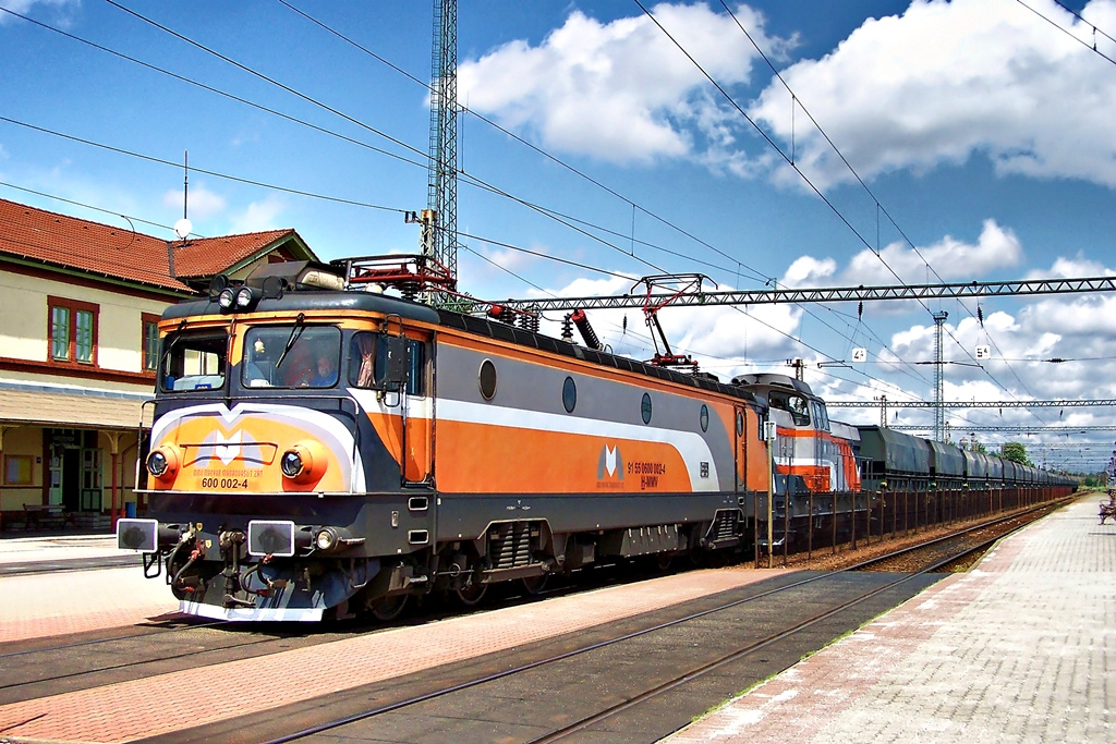 600 002 - 4 + 429 001 - 4 Dombóvár (2012.05.04).