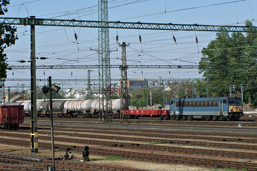 630 015 Kelenföld (2012.04.29).