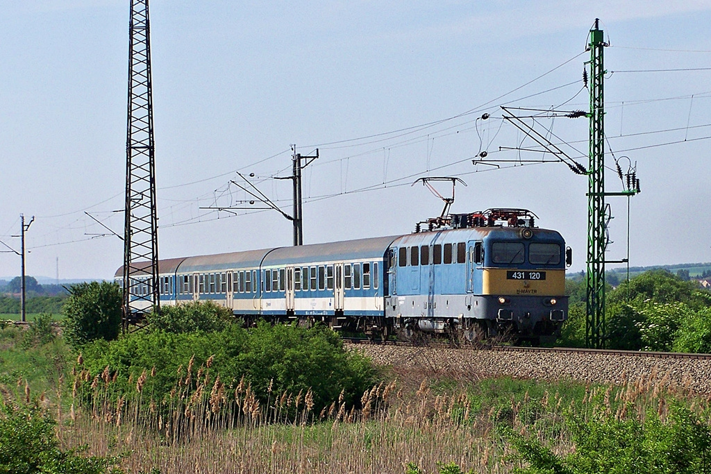 431 120 Dombóvár (2012.05.12)