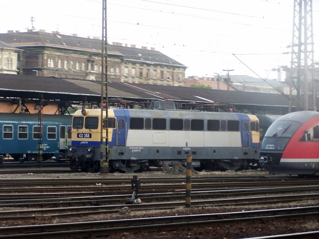 432 358 Budapest Nyugati (2012.05.27).