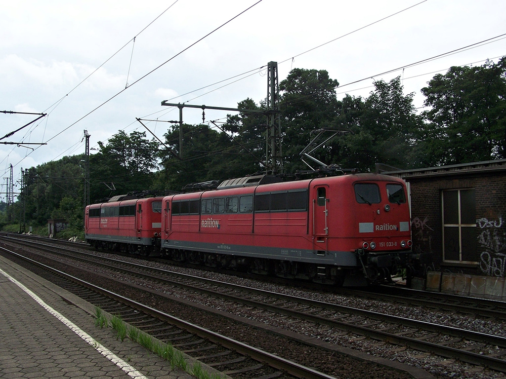 151 033 - 8 Hamburg - Harburg (2012.07.11).