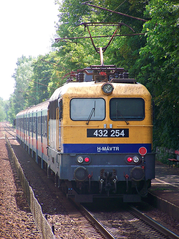 432 254 Vác-Alsóváros (2012.07.09)