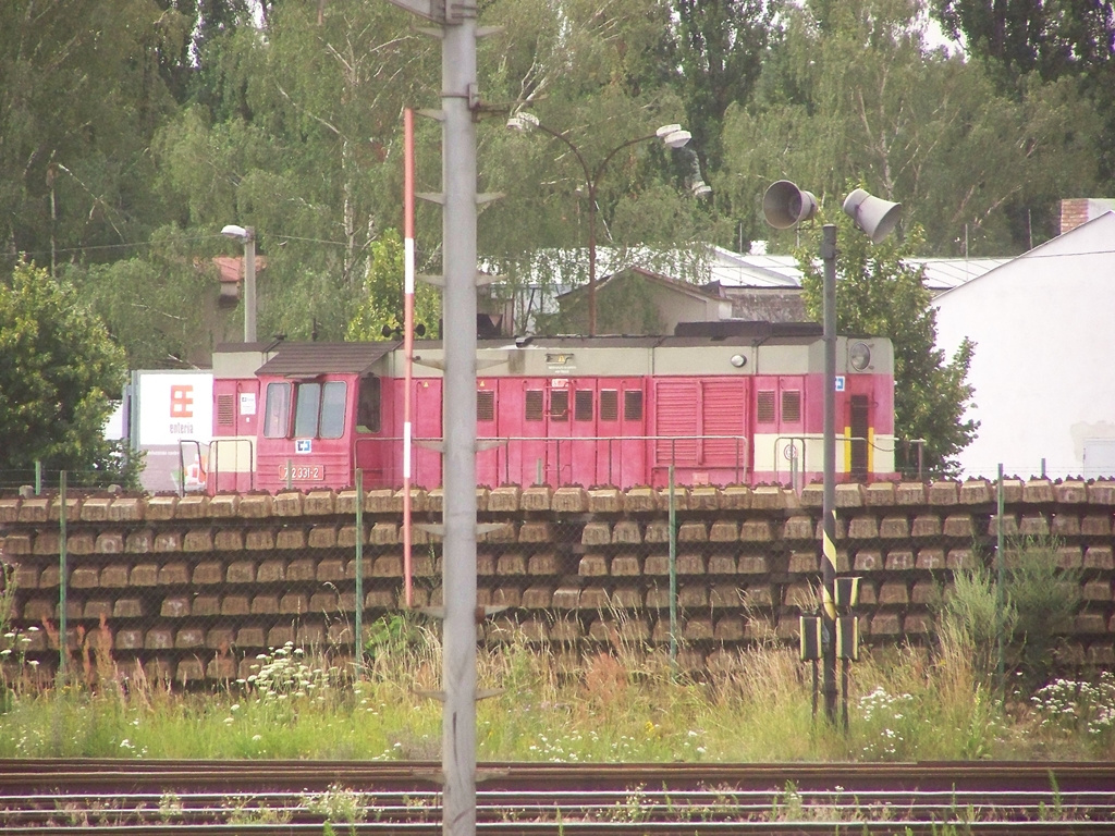 742 331 - 2 Pardubice (2012.07.10).