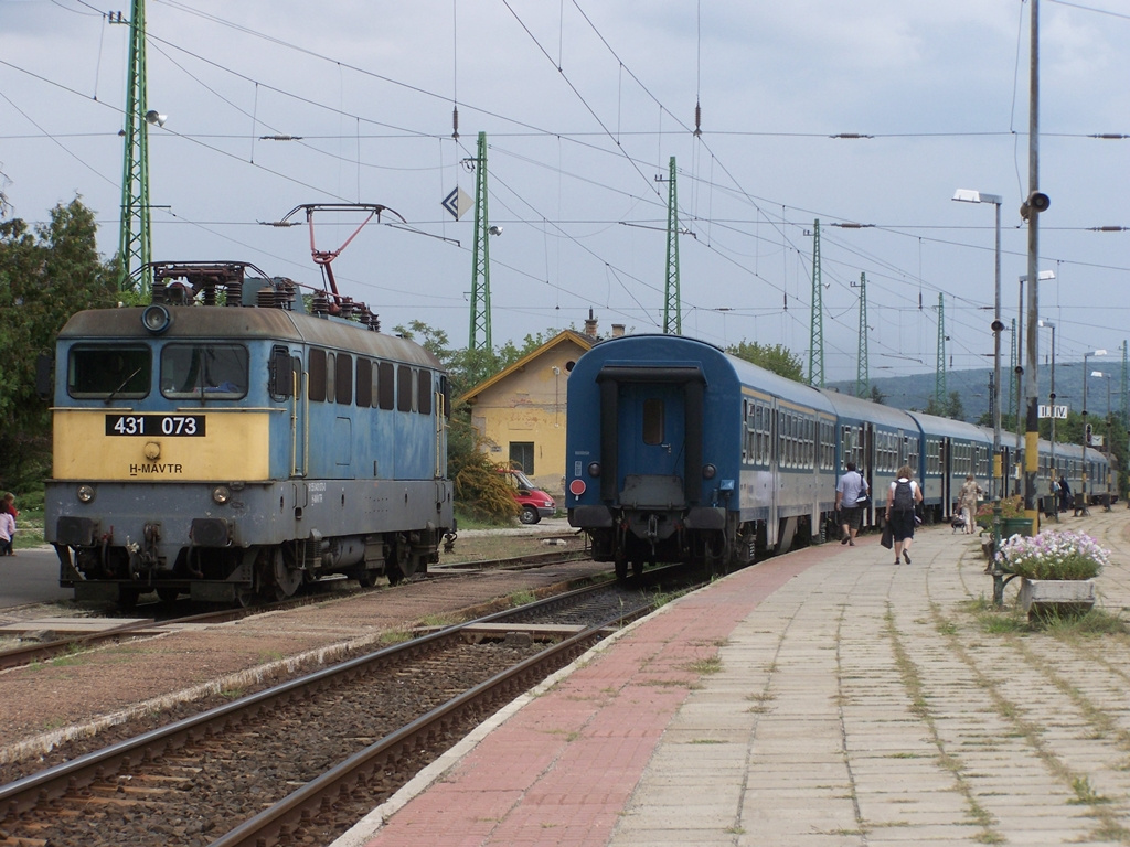 431 073 Szob (2012.08.11).01