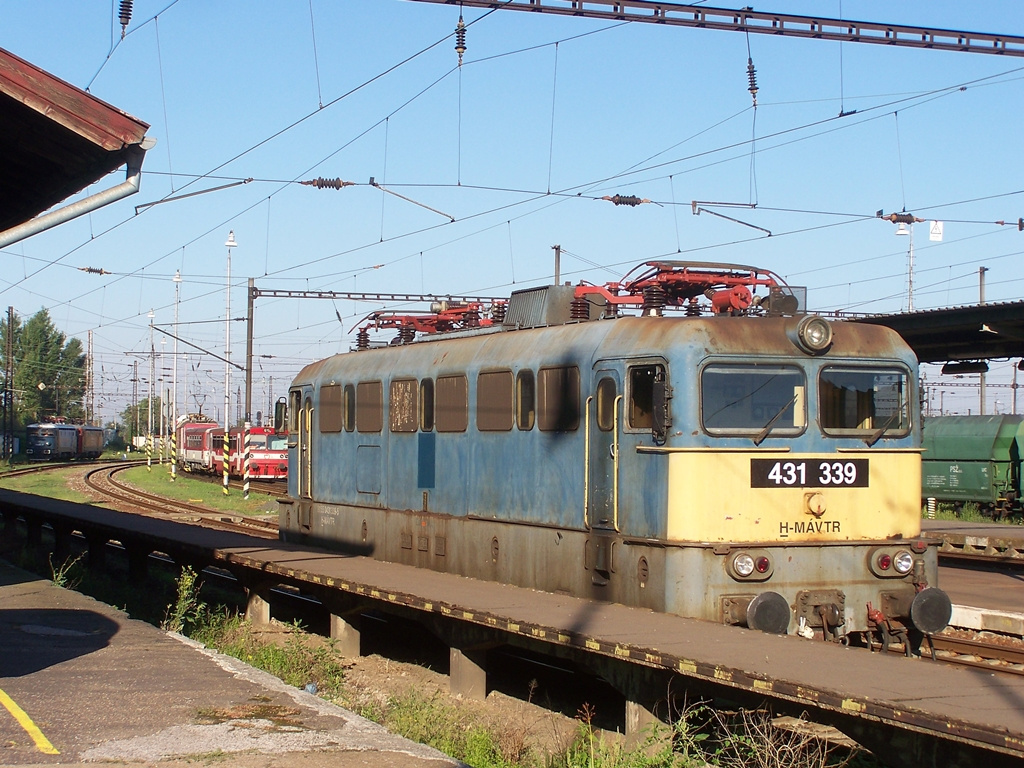 431 339 Párkány (2012.08.09).