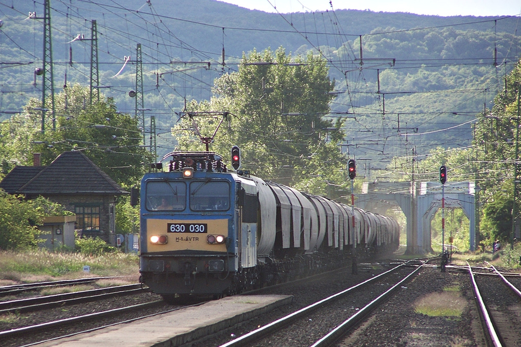 630 030 Szob (2012.08.11).