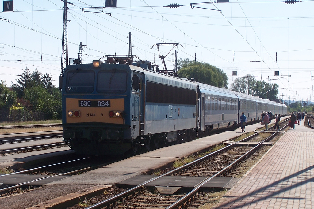 630 034 Vác (2012.08.14).