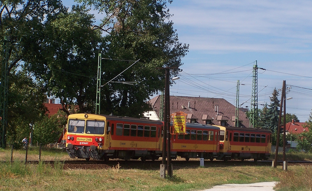 Bzmot - 246 Miskolc-Tiszai (2012.09.07).