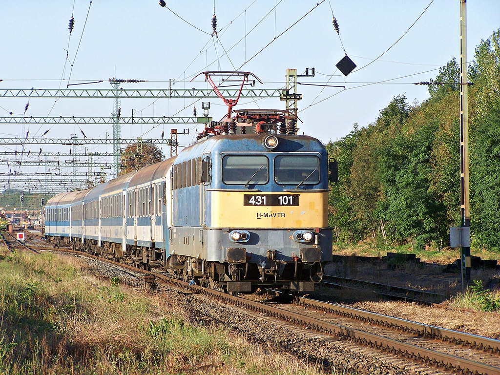 431 101 Dombóvár (2012.09.22).