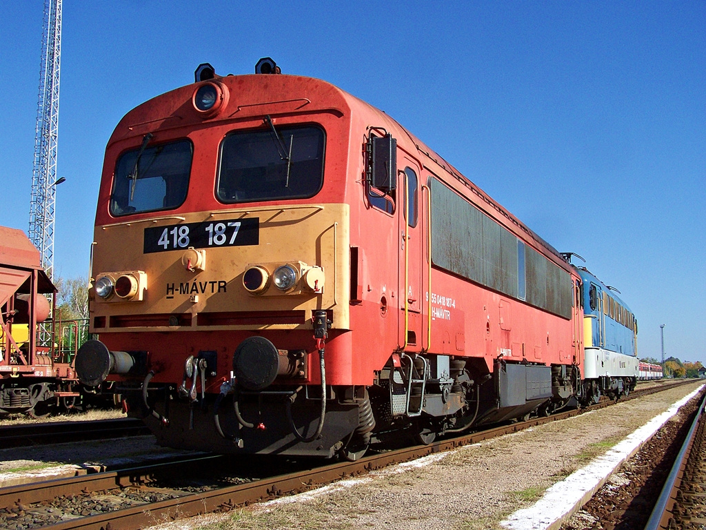 418 187 Bátaszék (2012.10.21).