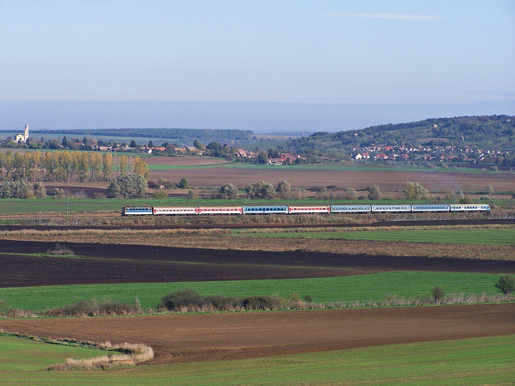 433 242 Döbrököz (2012.10.31).