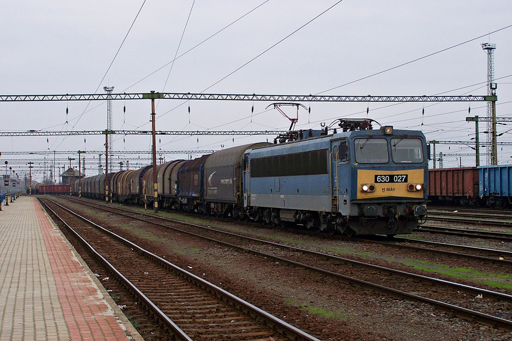 630 027 Dombóvár (2012.11.16).