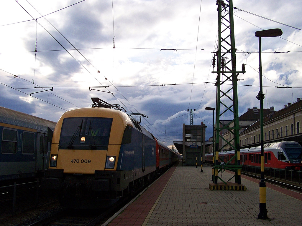 470 009 Győr (2012.11.29).