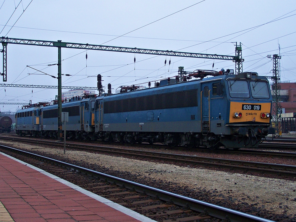 630 019 Kelenföld (2012.12.22).