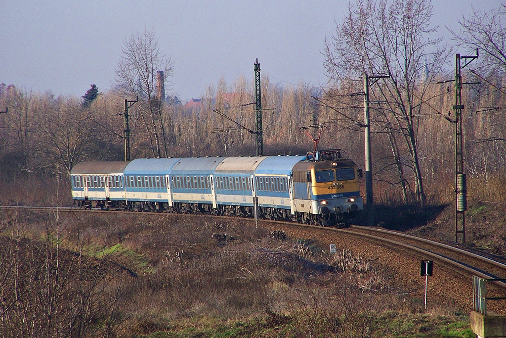 433 288 Dombóvár (2012.12.29).