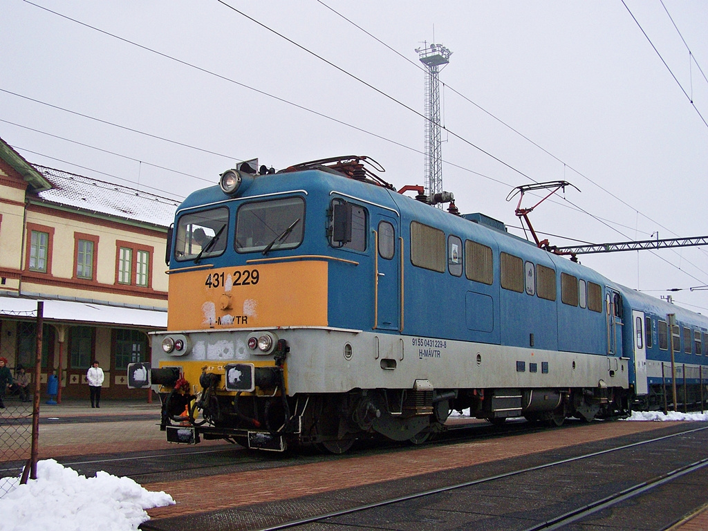 431 229 Dombóvár (2013.01.17).03