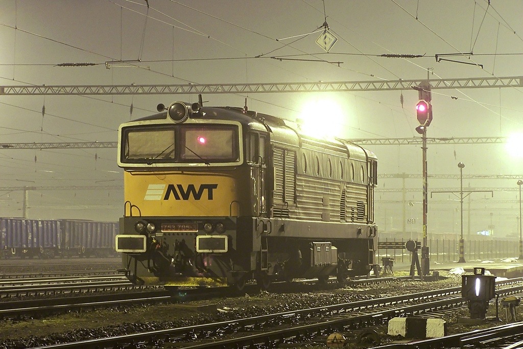 753 705 Dombóvár (2013.01.21)01