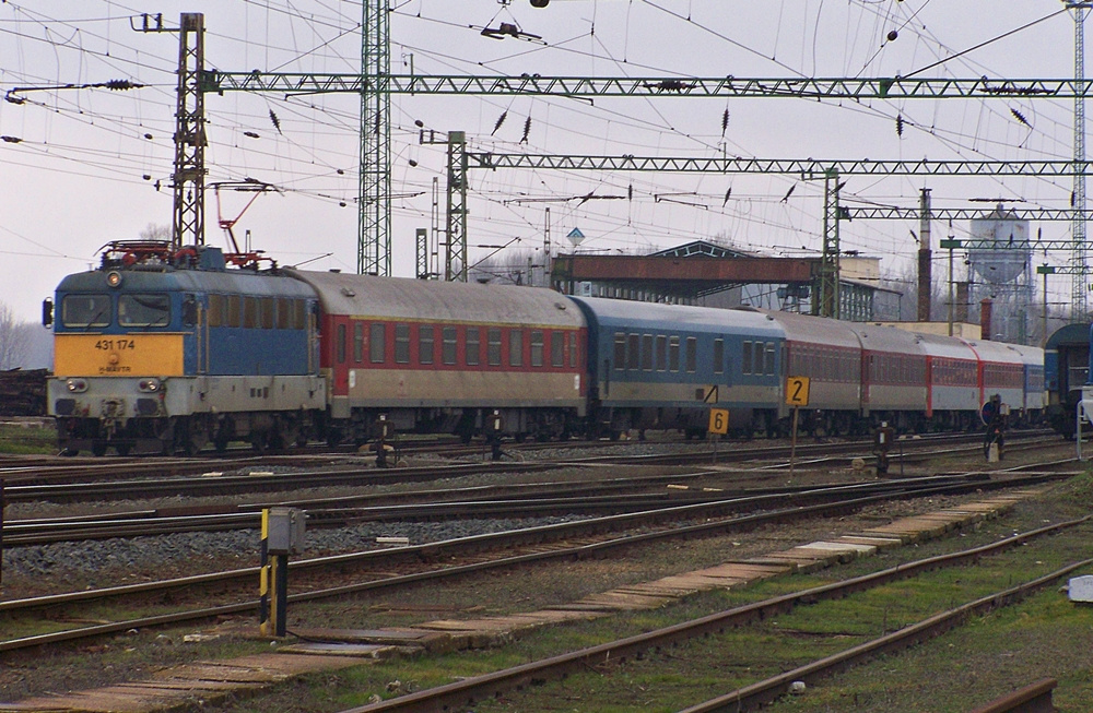 431 174 Dombóvár (2013.03.01).