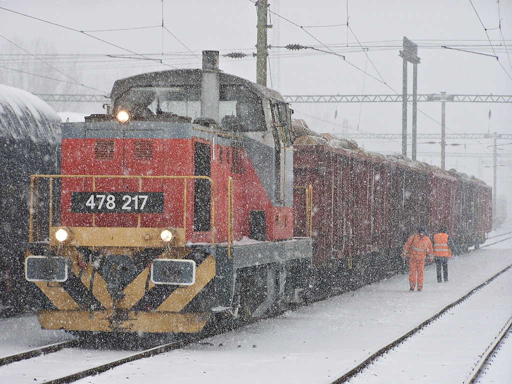 478 217 Dombóvár (2013.03.25).