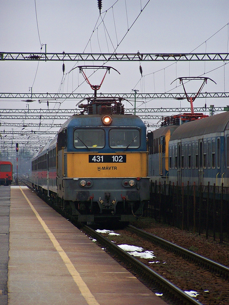 431 102 Dombóvár (2013.03.30).