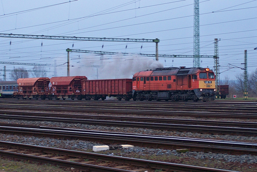 628 175 Dombóvár (2013.04.04).