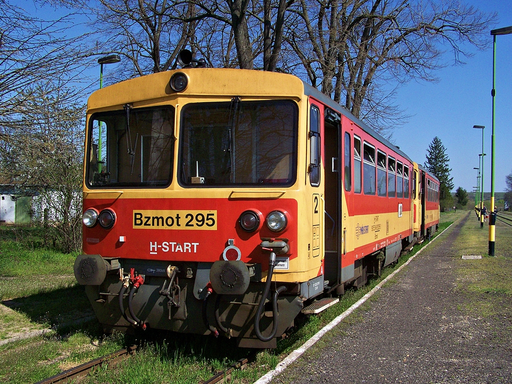 Bzmot - 295 Hidas-Bonyhád (2013.04.18).