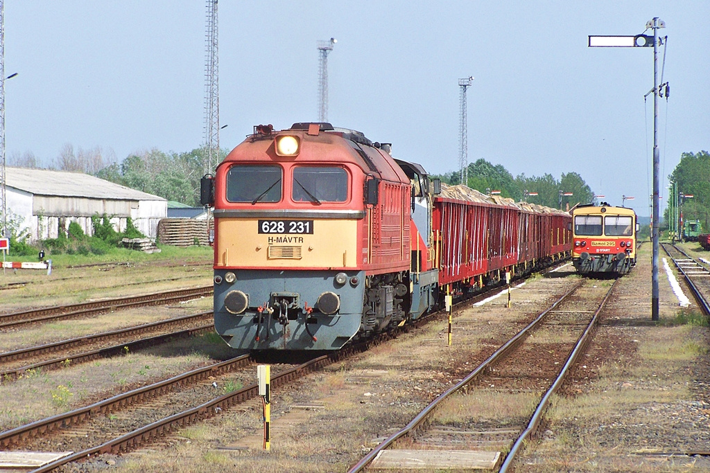 628 231+ 478 217 Dombóvár (2013.04.29)