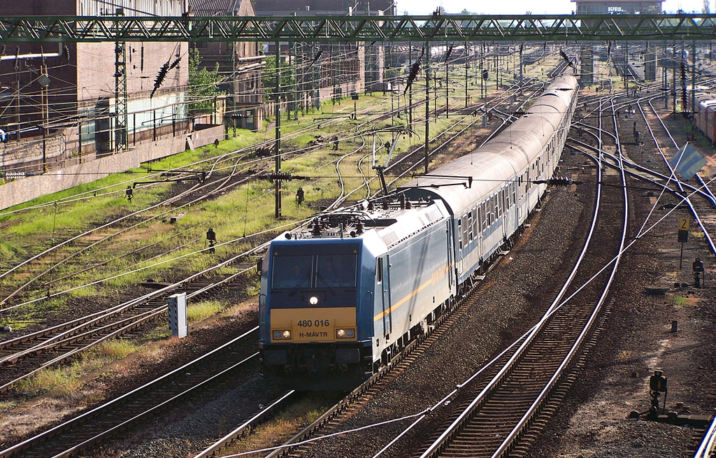 480 016 Székesfehérvár (2013.05.04).