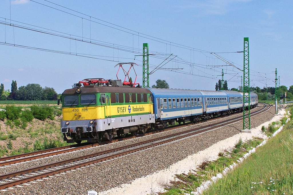 430 328 Székesfehérvár (2013.06.15)